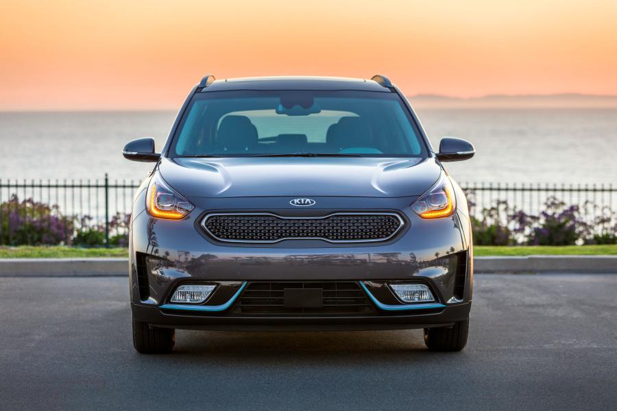  Kia Niro Plug-In Hybrid (DE) 2018 года  (NA) (фото 16 из 47)